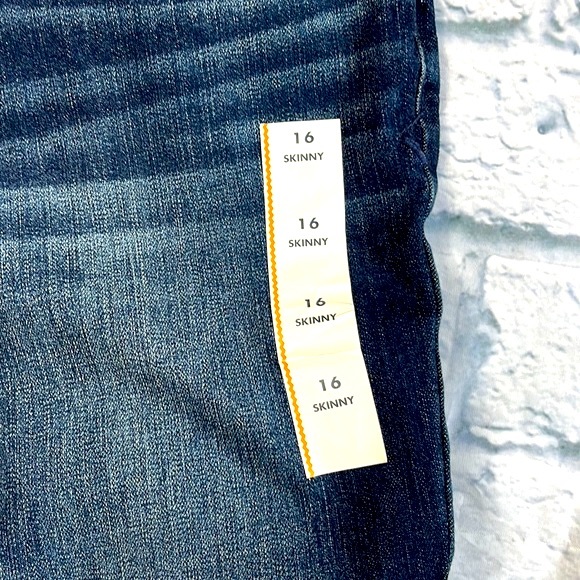 NWT Girls Cat & Jack Skinny Jeans - Picture 2 of 7